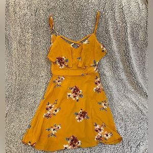 Yellow Three Pink Hearts dress. Never worn. S